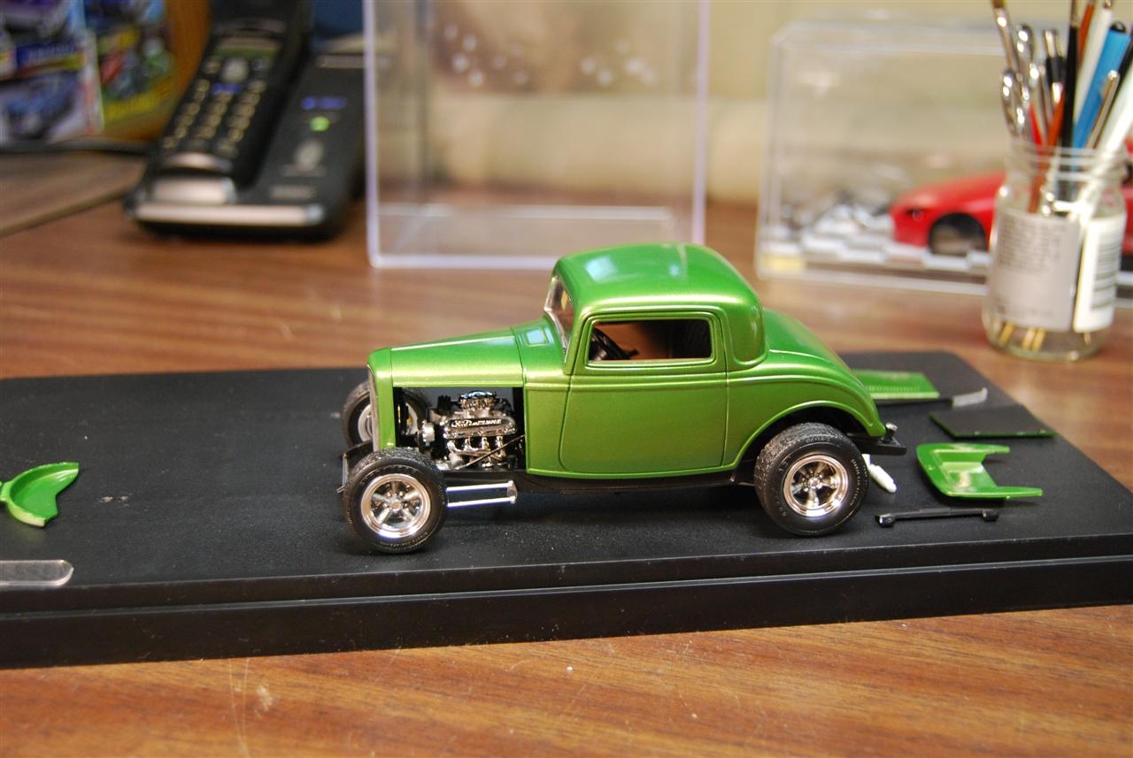 1932 Ford Highboy - Revell/Monogram - Scale importnut.net