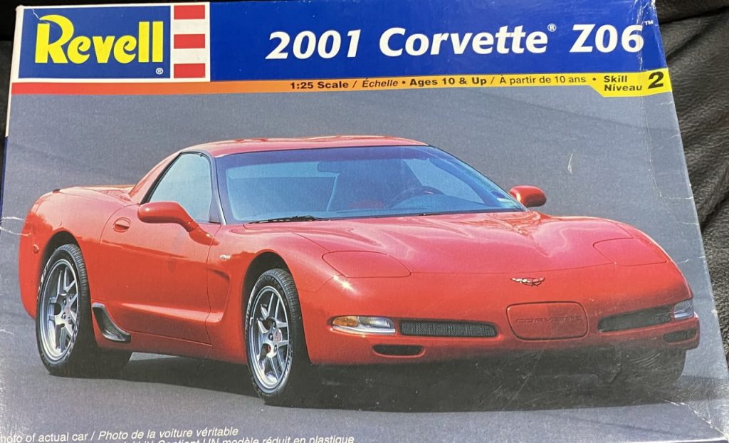 Revell 1:25 2001 Corvette Convertible White Promo Model Built Model #0926 
