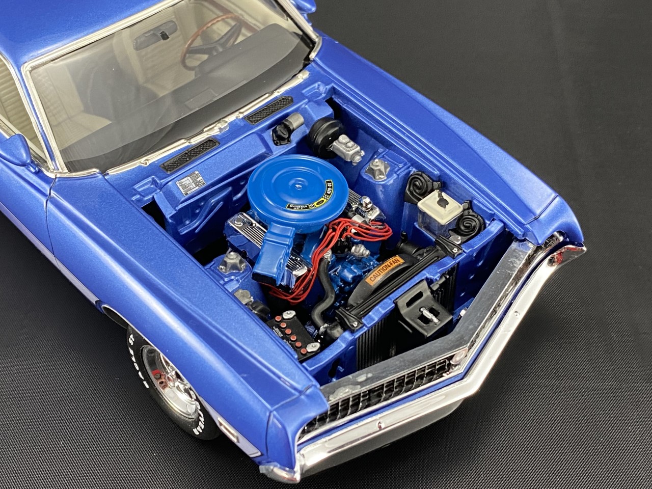 1970 Ford Torino GT - Revell - Scale importnut.net